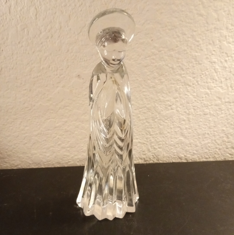 GORGEOUS Crystal Clear 6" Madonna Angel Figurine.